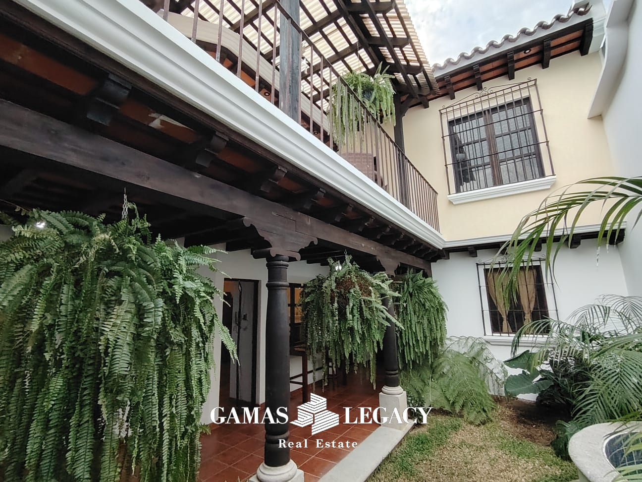 Casa Colonial en Condominio Bella Vista